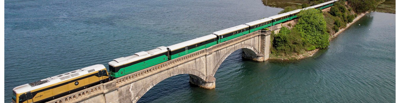 El Transcantábrico Gran Lujo Train