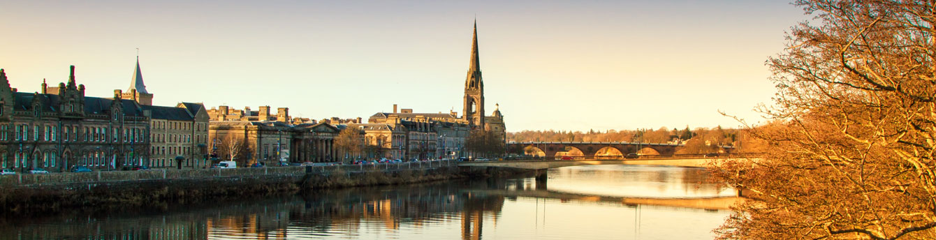 Perth, Scotland: River Tay Panorama