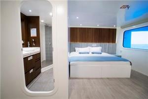 OceanSpray King cabin