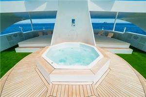 OceanSpray Jacuzzi