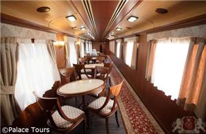 Tea room on board the Gran Lujo